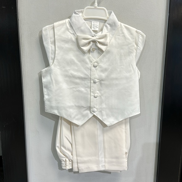 Peanut Butter Collection - Little Boys Tuxedo - Sz 8 - Picture 2 of 4